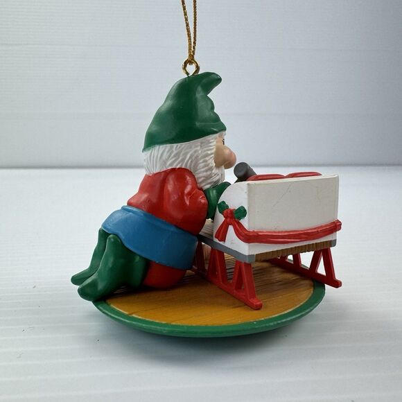 National Rennoc Elf Ornament Christmas Gnome Building Sleigh Vintage 1991 - Picture 12 of 12